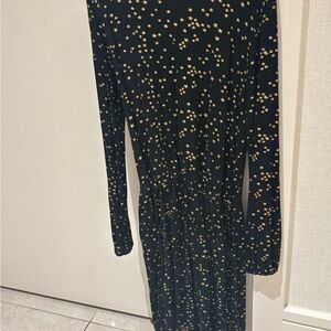 Imoga Black Long-Sleeve Star Print Midi Dress